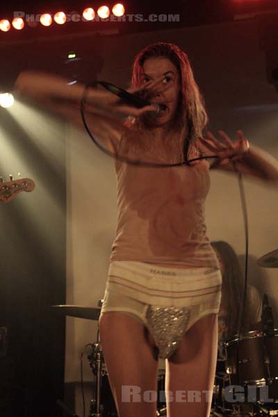 STARCRAWLER - 2017-10-26 - PARIS - Les Bains - 